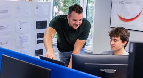Wat is het verschil tussen kWh en kWp?
