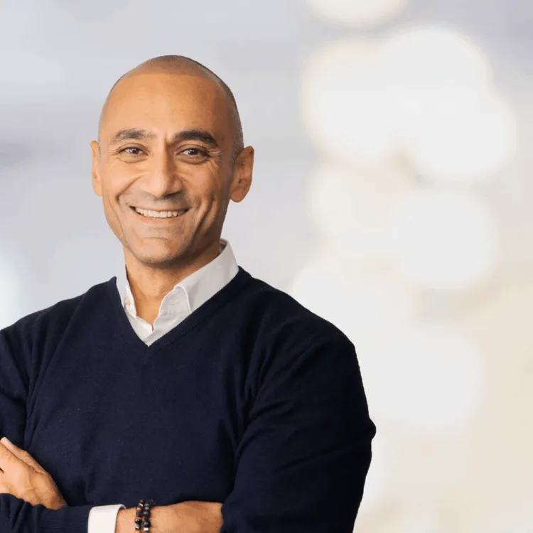 Taner Karacan, Managing Director von Svea Solar Deutschland – Führungskraft im Bereich Photovoltaik und Energielösungen